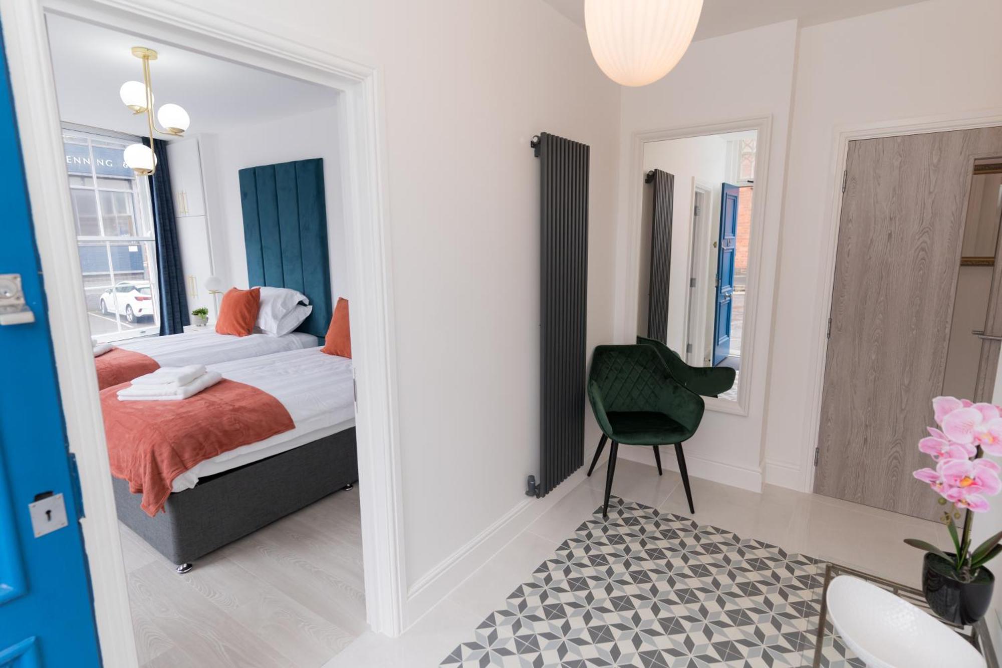 Luxurious 2 Bed Birmingham House Free Parking - Sleeps 6 Apartment ภายนอก รูปภาพ