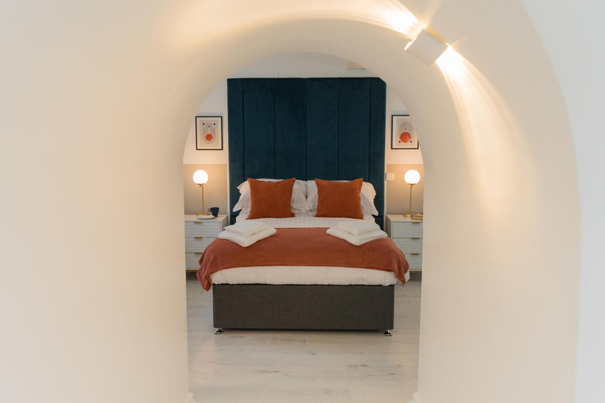 Luxurious 2 Bed Birmingham House Free Parking - Sleeps 6 Apartment ภายนอก รูปภาพ